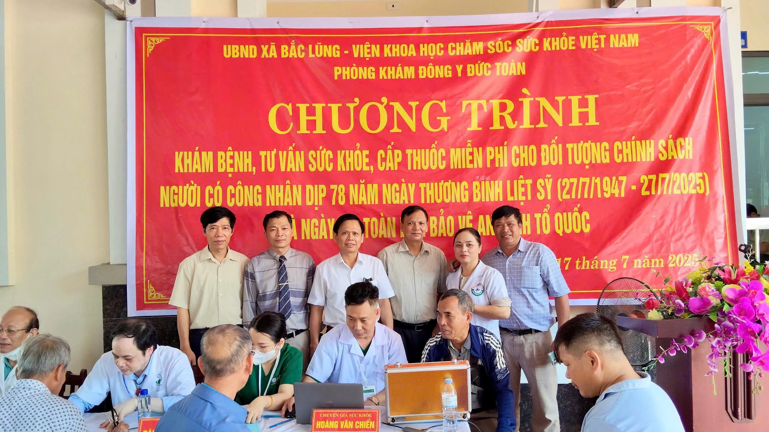 Chương trình thiện nguyện của Viện KHCSSK Việt Nam tại Bắc Lũng, Bắc Ninh.